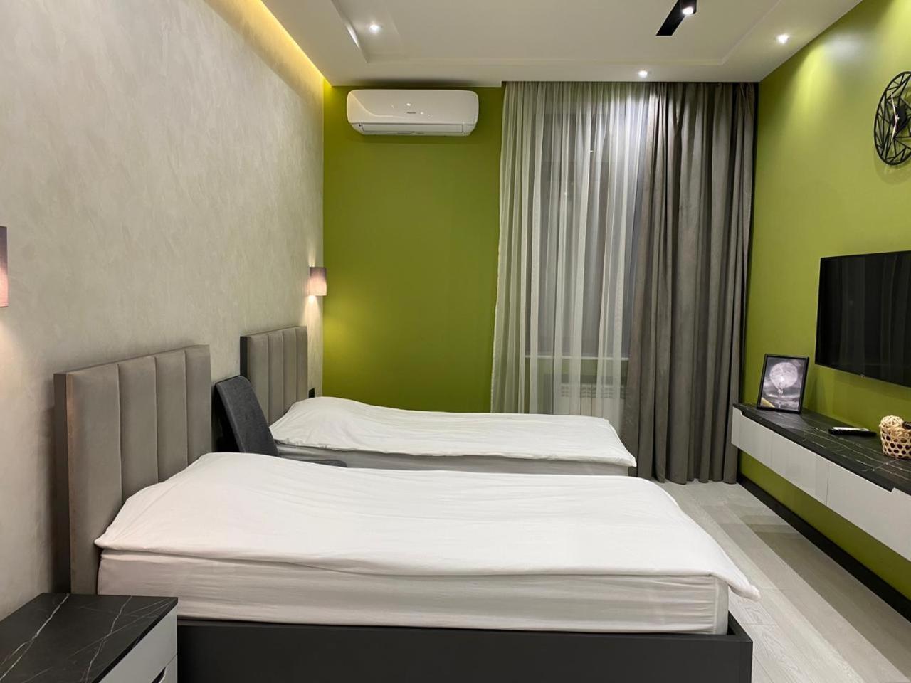 Luxury Modern Apartment In The Center Of 예레반 외부 사진